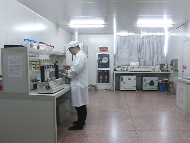444_0004_实验室-1